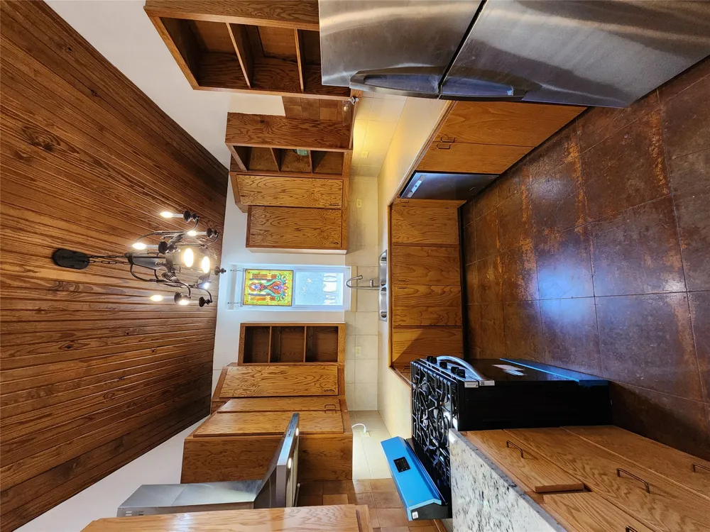 500 Spring Creek Road Florence, TX 76527
