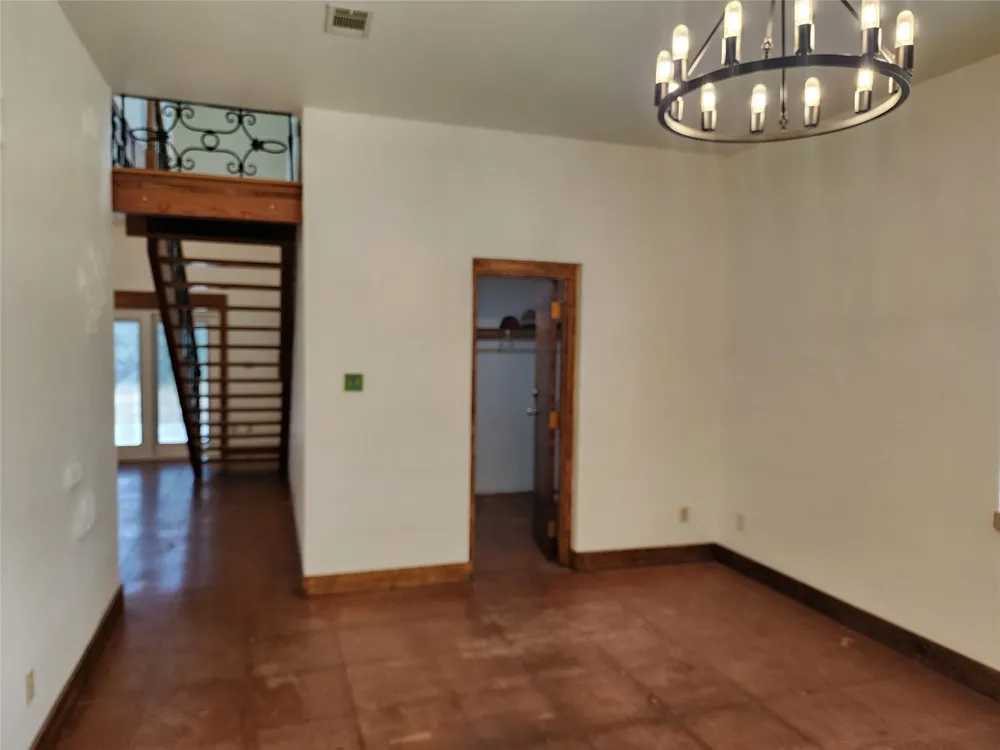 500 Spring Creek Road Florence, TX 76527