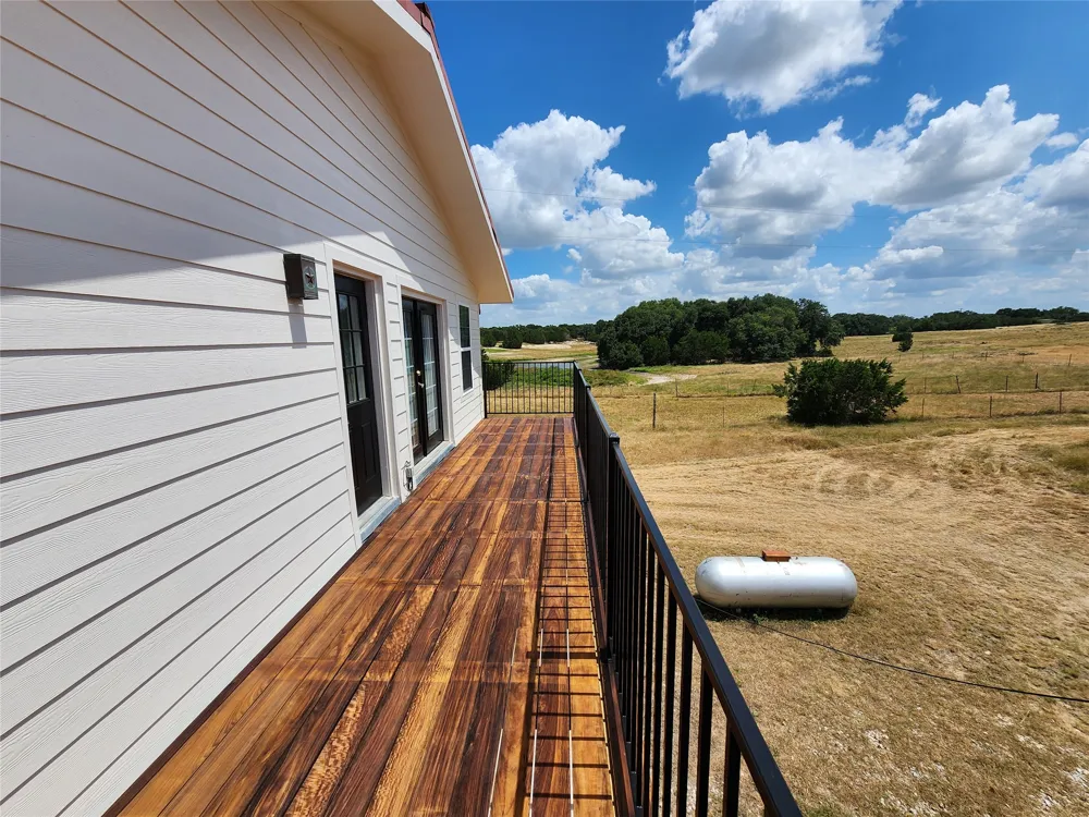 500 Spring Creek Road Florence, TX 76527