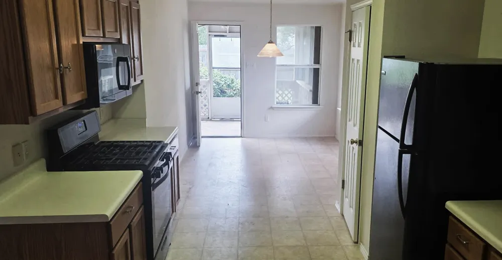 407 MCCARTHUR DRIVE Leander, TX 78641