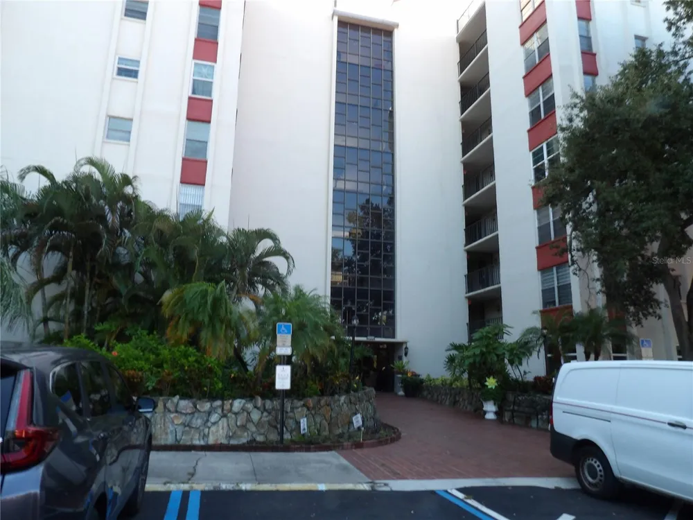 2699 SEVILLE BOULEVARD #802 Clearwater, FL 33764