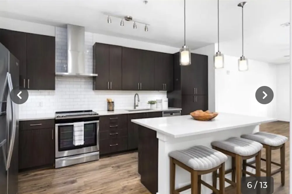 6444 Burnet Road #201 Austin, TX 78757