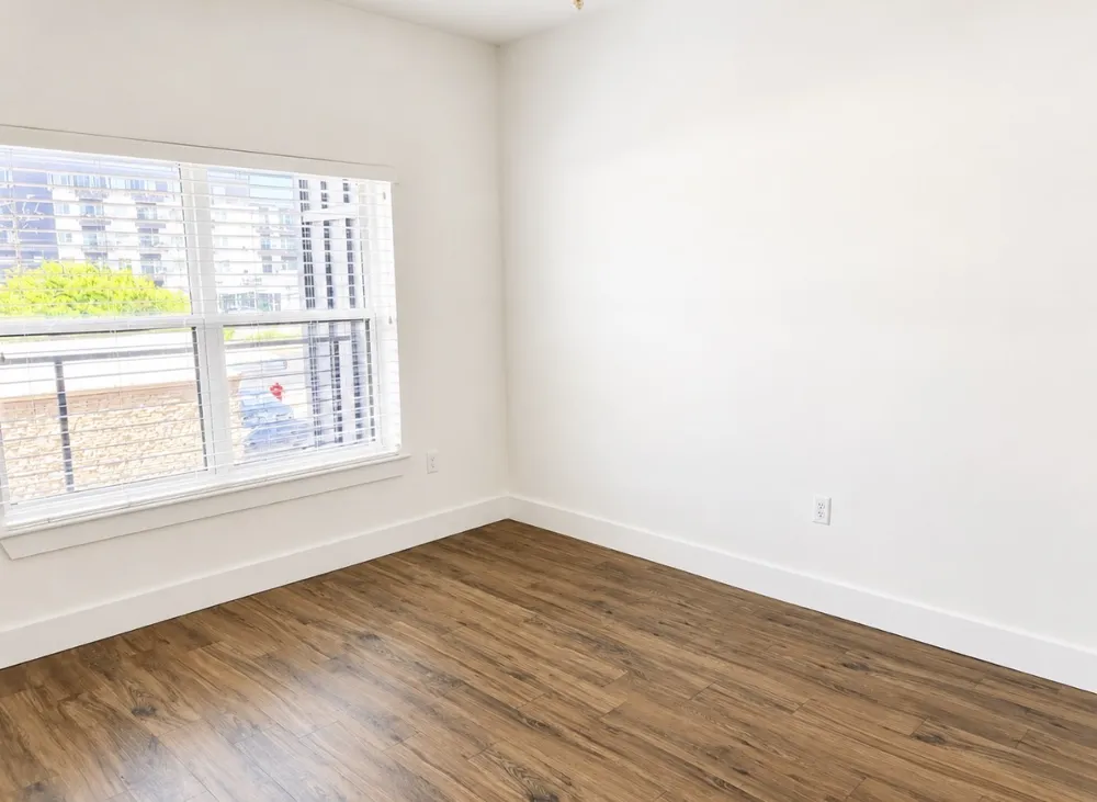 6444 Burnet Road #201 Austin, TX 78757