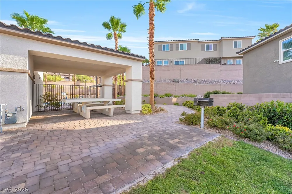 298 QUAIL FINCH DRIVE Henderson, NV 89012