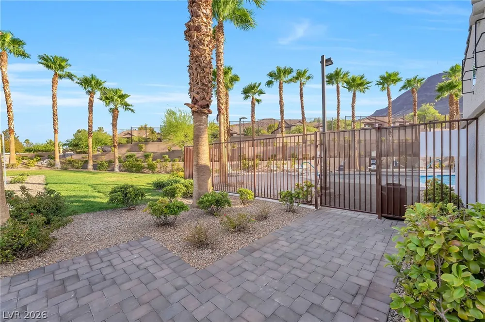 298 QUAIL FINCH DRIVE Henderson, NV 89012
