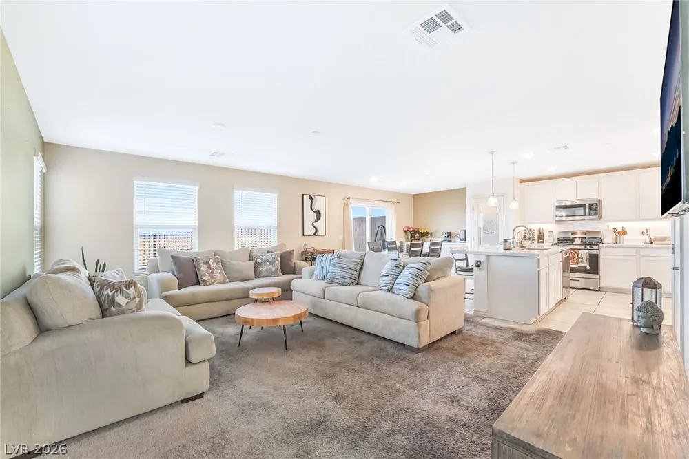 298 QUAIL FINCH DRIVE Henderson, NV 89012