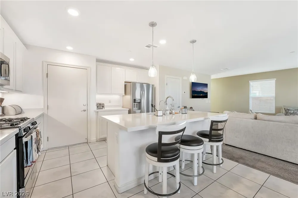 298 QUAIL FINCH DRIVE Henderson, NV 89012