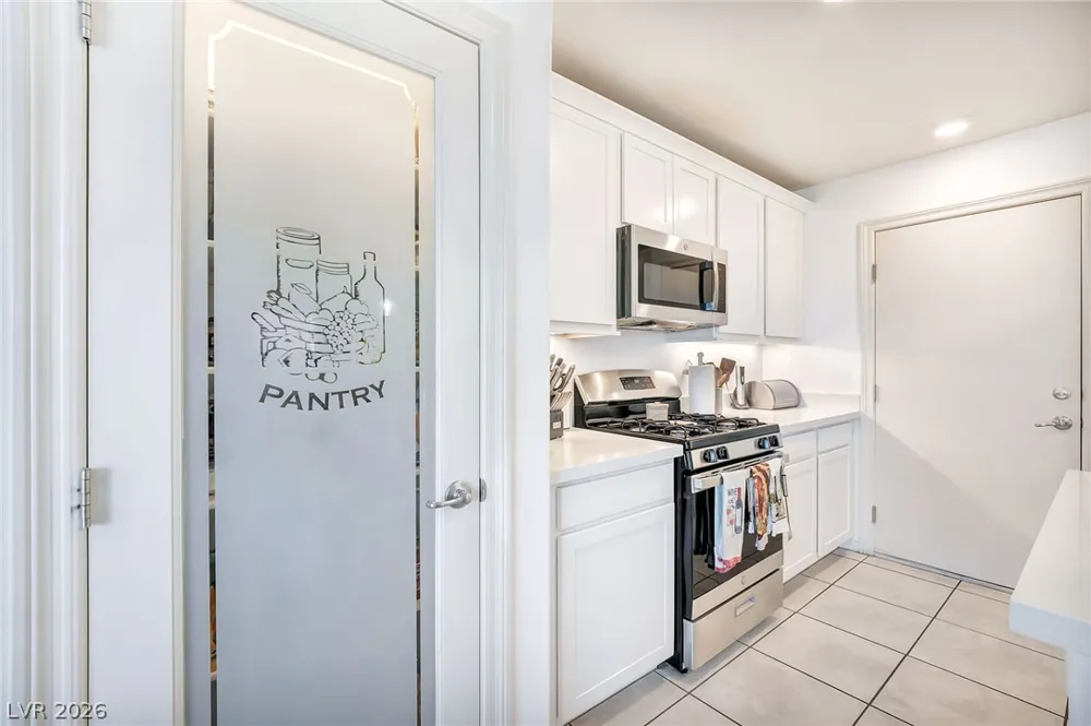 298 QUAIL FINCH DRIVE Henderson, NV 89012