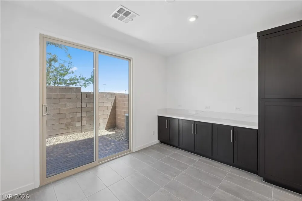 11970 Angle Cliff Avenue Las Vegas, NV 89138