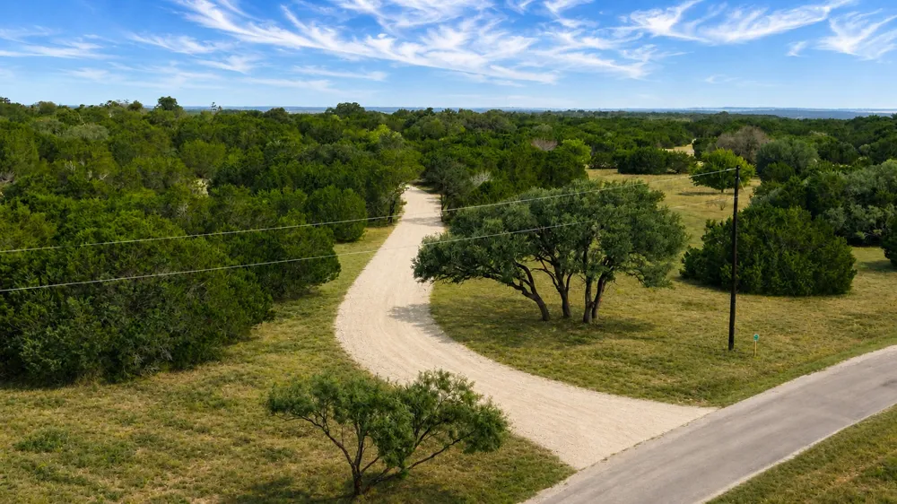 736 CR 206 Lampasas, TX 76550