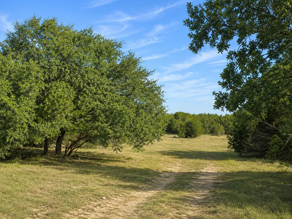736 CR 206 Lampasas, TX 76550