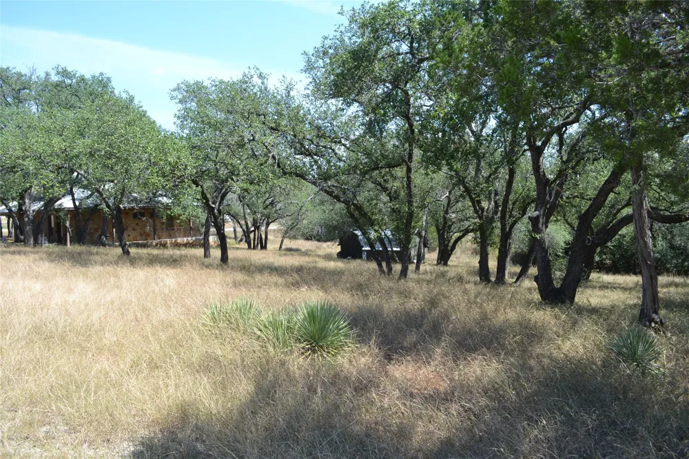 308 Rolling Hills Drive Spicewood, TX 78669