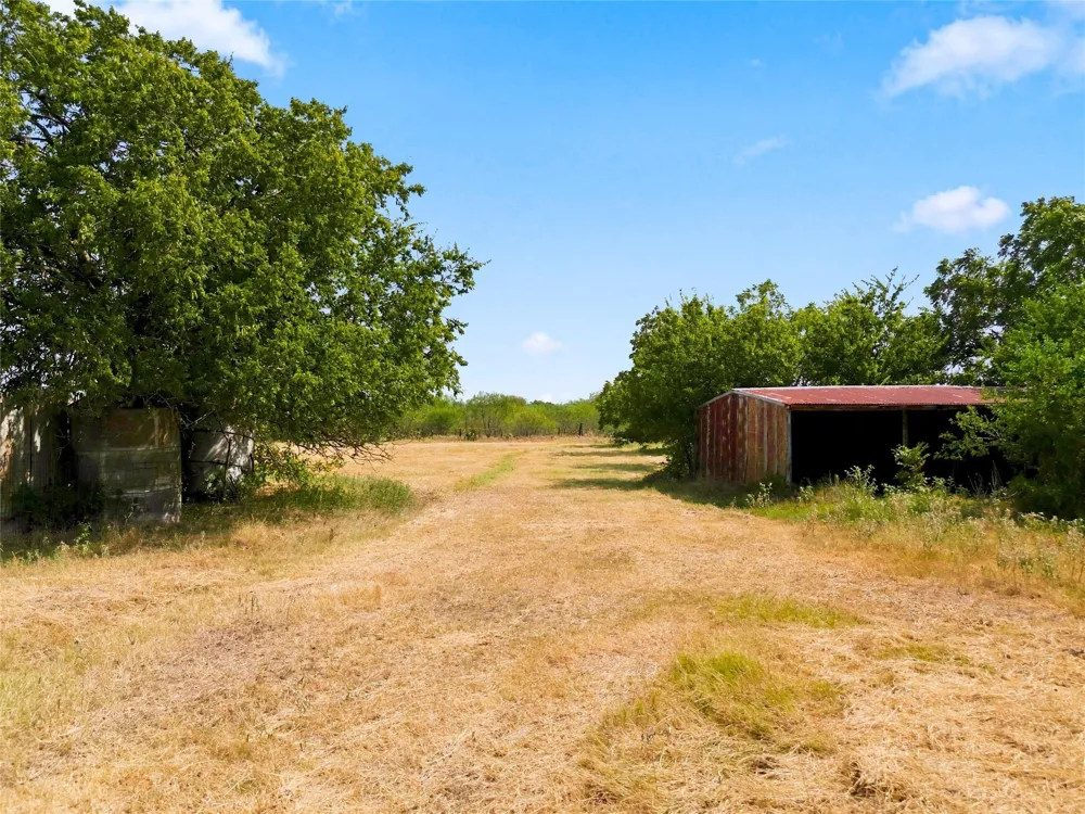 206 County Road 287 Marlin, TX 76661