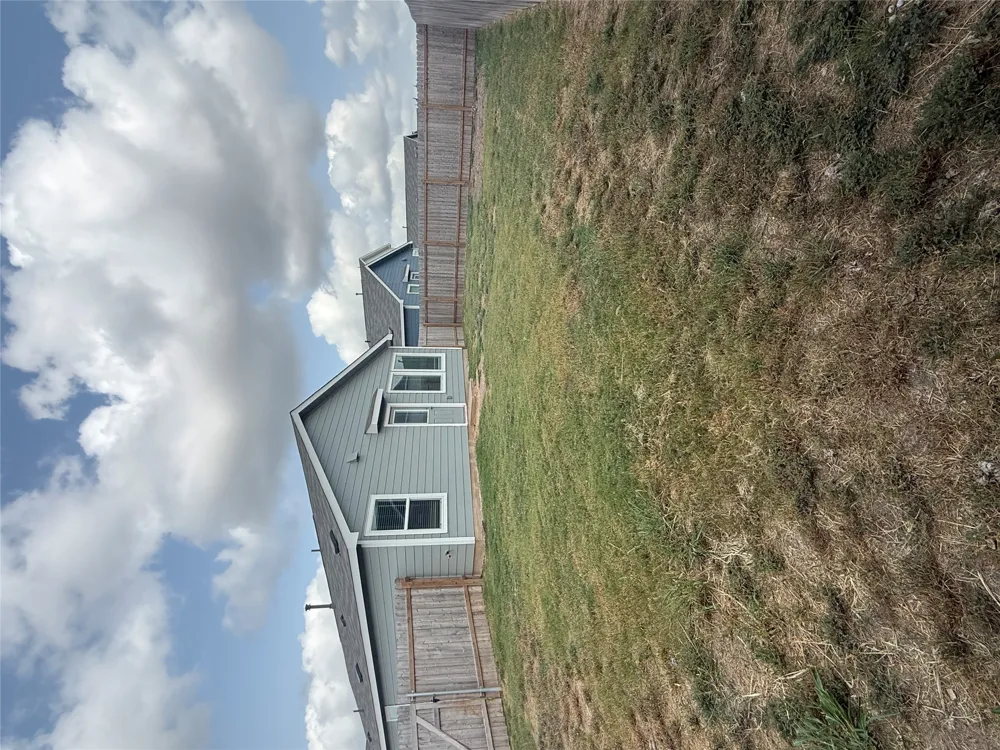2324 Dust Devil Drive Lockhart, TX 78644