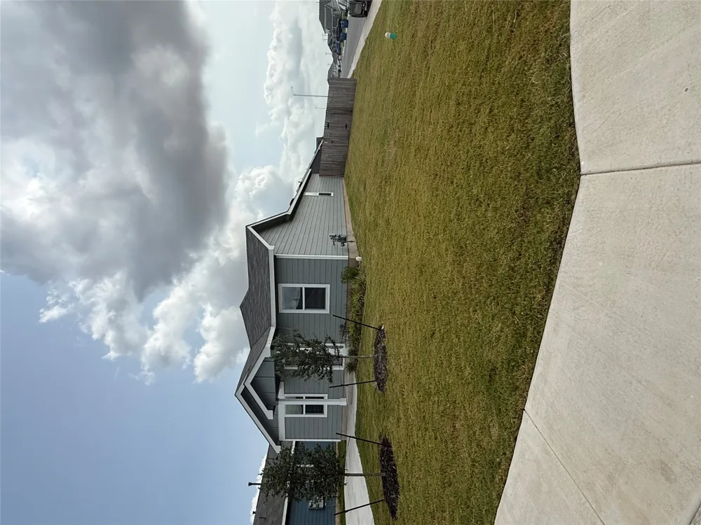 2324 Dust Devil Drive Lockhart, TX 78644