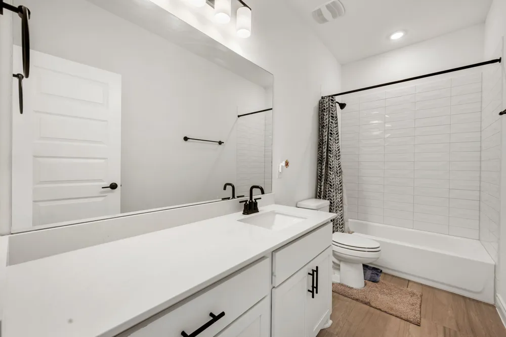 2137 Spokane Drive Leander, TX 78641