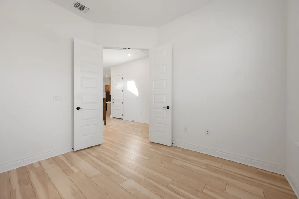 2137 Spokane Drive Leander, TX 78641