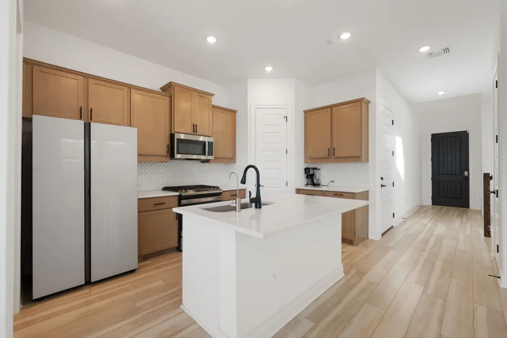2137 Spokane Drive Leander, TX 78641