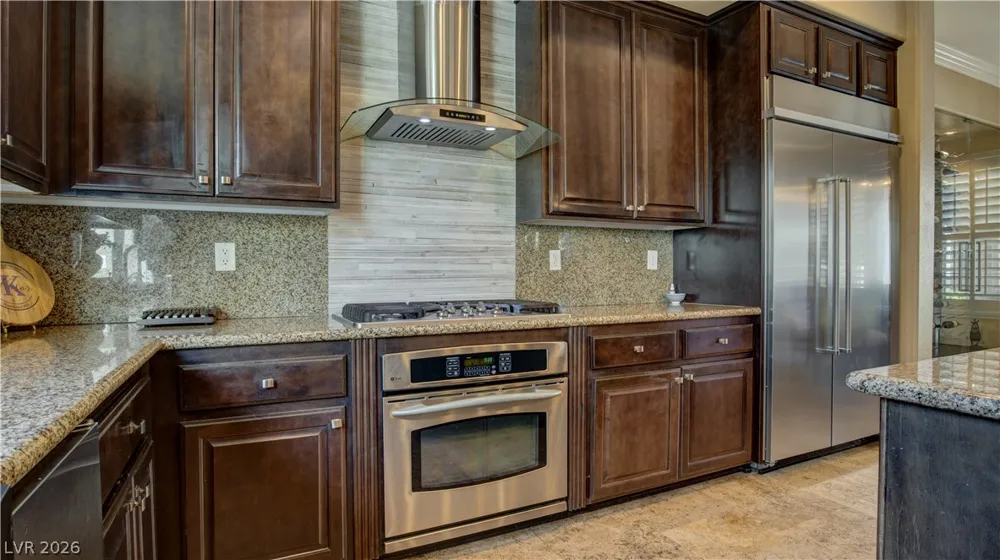 12070 Whitehills Street Las Vegas, NV 89141