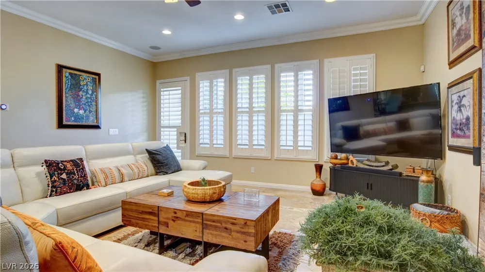 12070 Whitehills Street Las Vegas, NV 89141