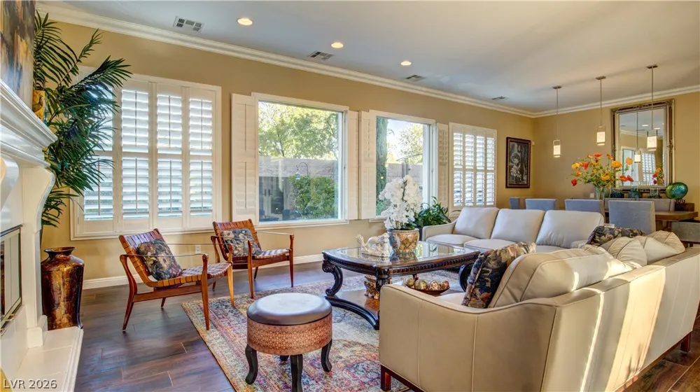 12070 Whitehills Street Las Vegas, NV 89141