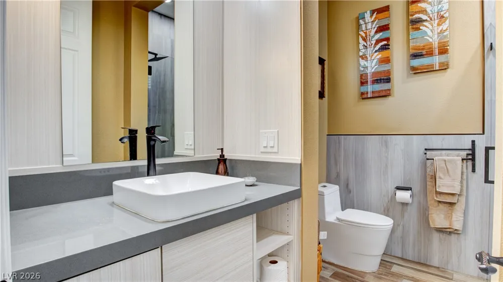 12070 Whitehills Street Las Vegas, NV 89141
