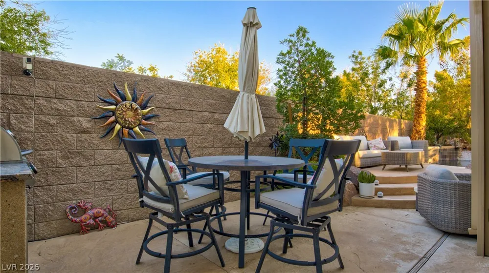 12070 Whitehills Street Las Vegas, NV 89141