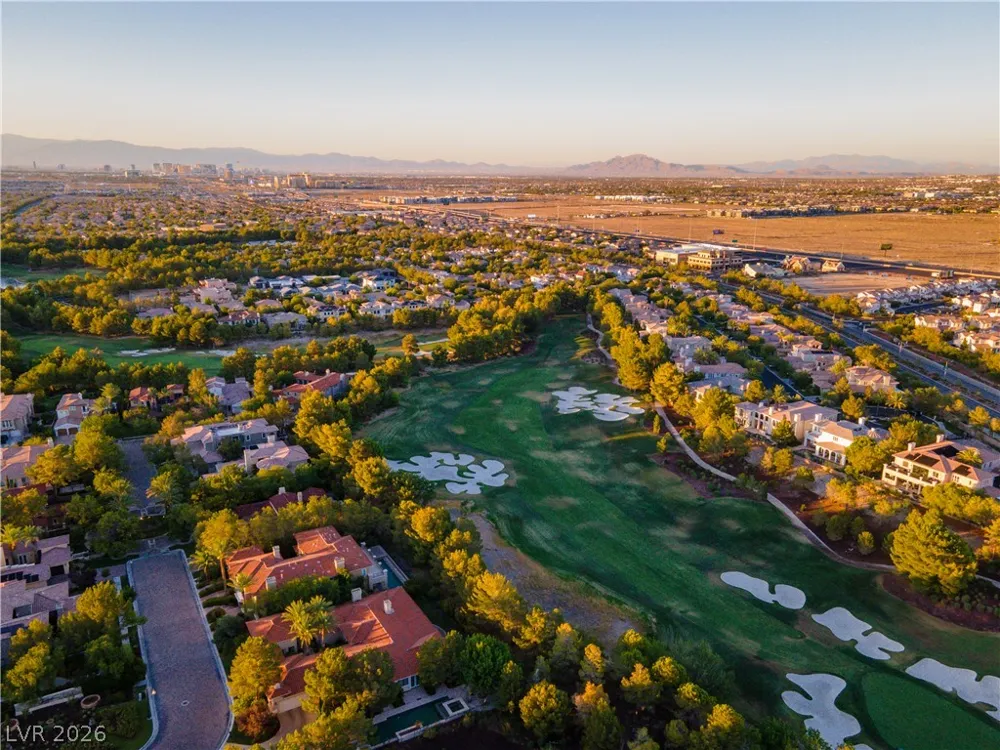12070 Whitehills Street Las Vegas, NV 89141