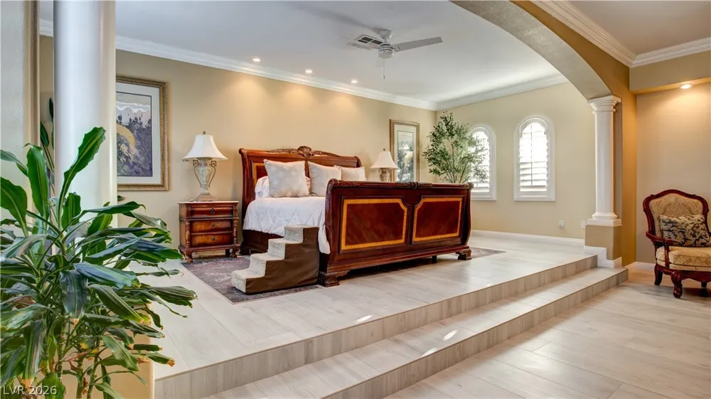 12070 Whitehills Street Las Vegas, NV 89141