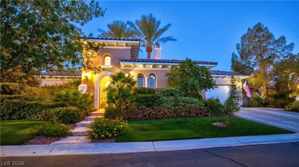 12070 Whitehills Street Las Vegas, NV 89141