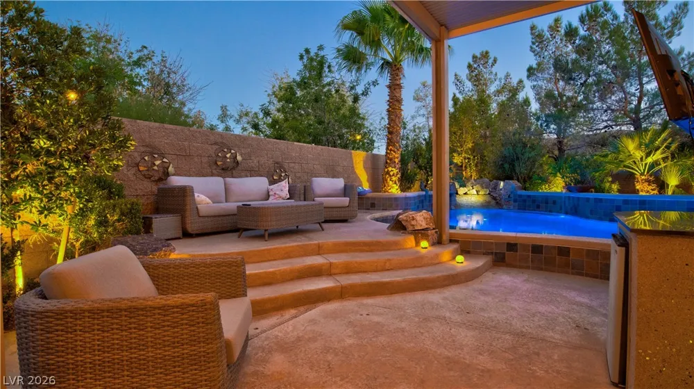 12070 Whitehills Street Las Vegas, NV 89141