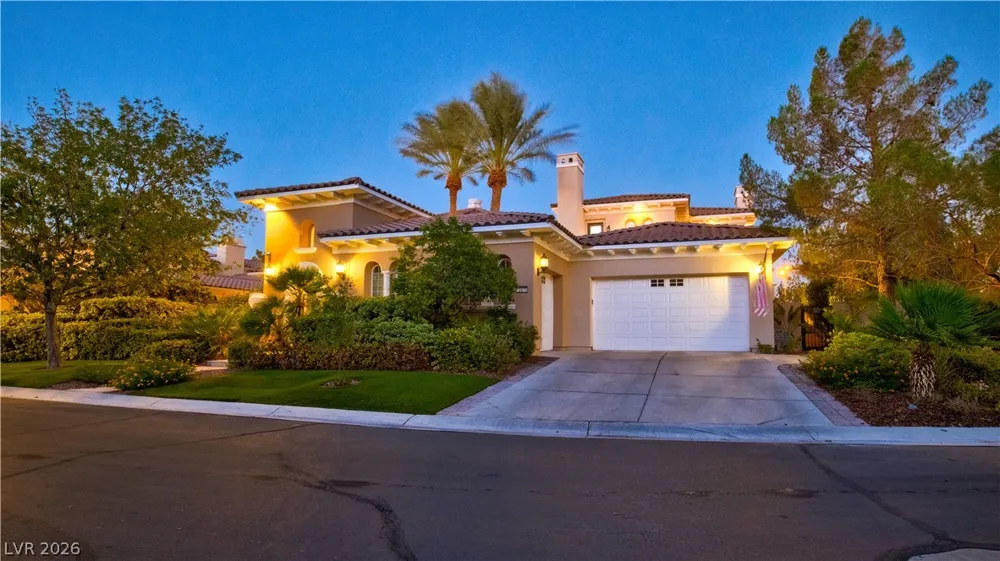 12070 Whitehills Street Las Vegas, NV 89141