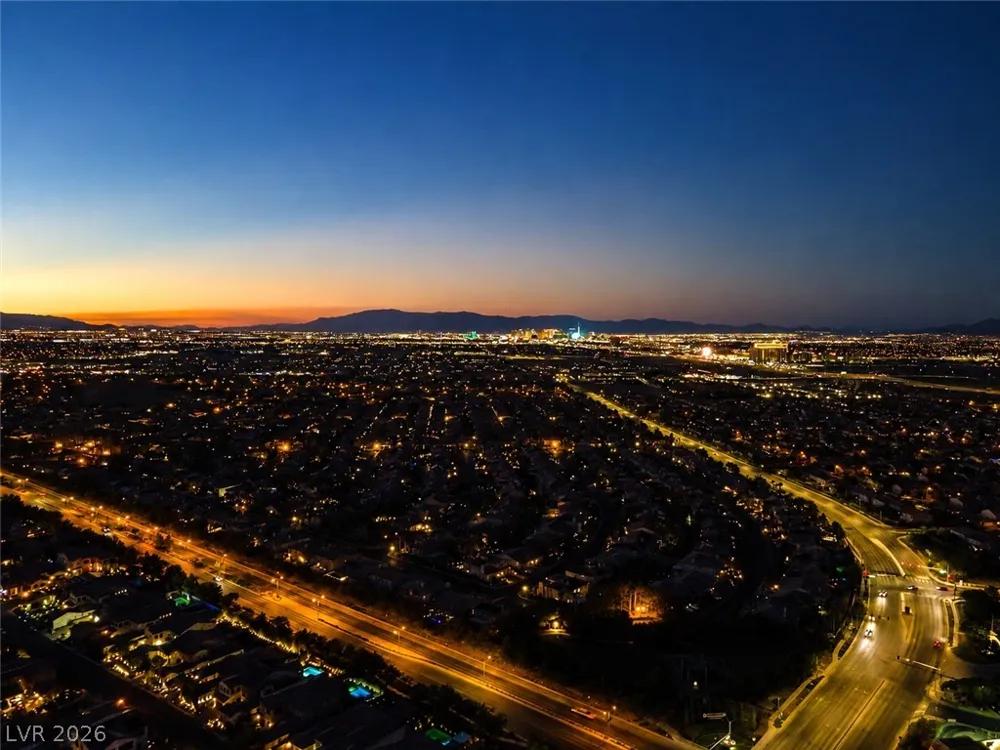 12070 Whitehills Street Las Vegas, NV 89141