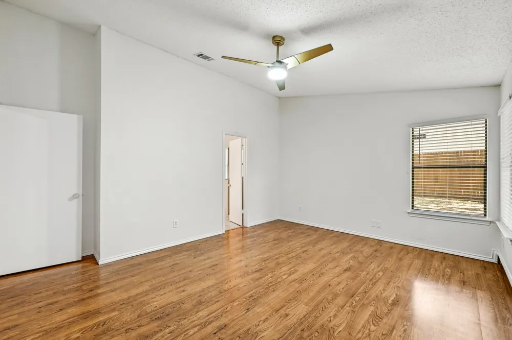 7403 Dallas Drive Austin, TX 78729
