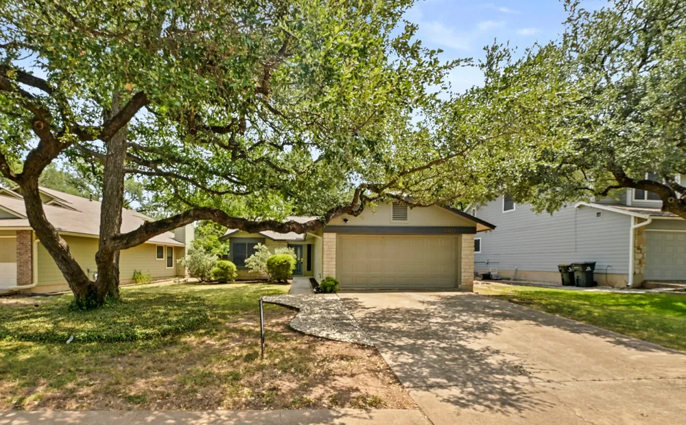 7403 Dallas Drive Austin, TX 78729