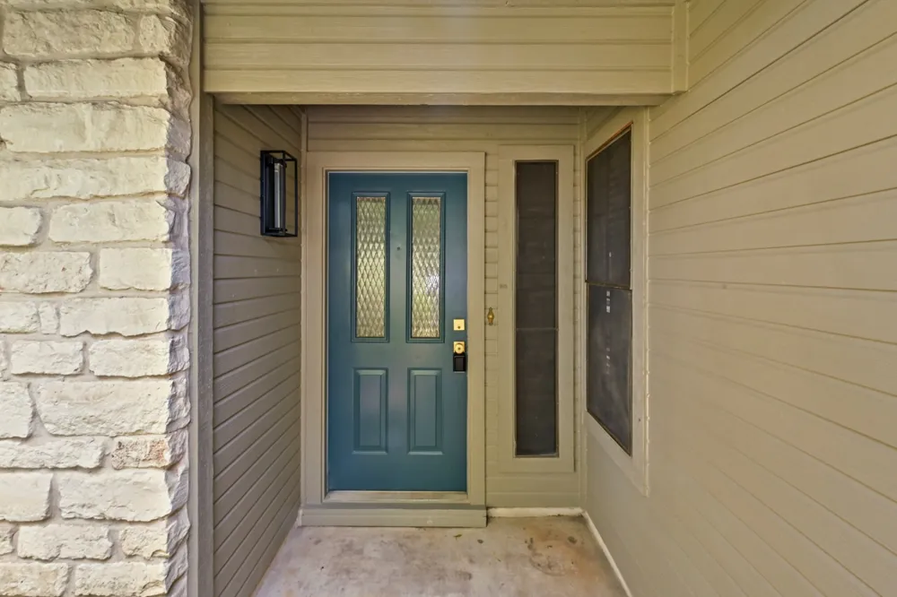 7403 Dallas Drive Austin, TX 78729