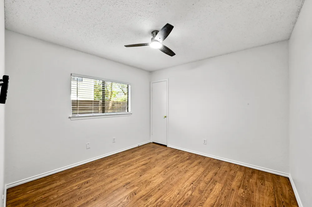 7403 Dallas Drive Austin, TX 78729