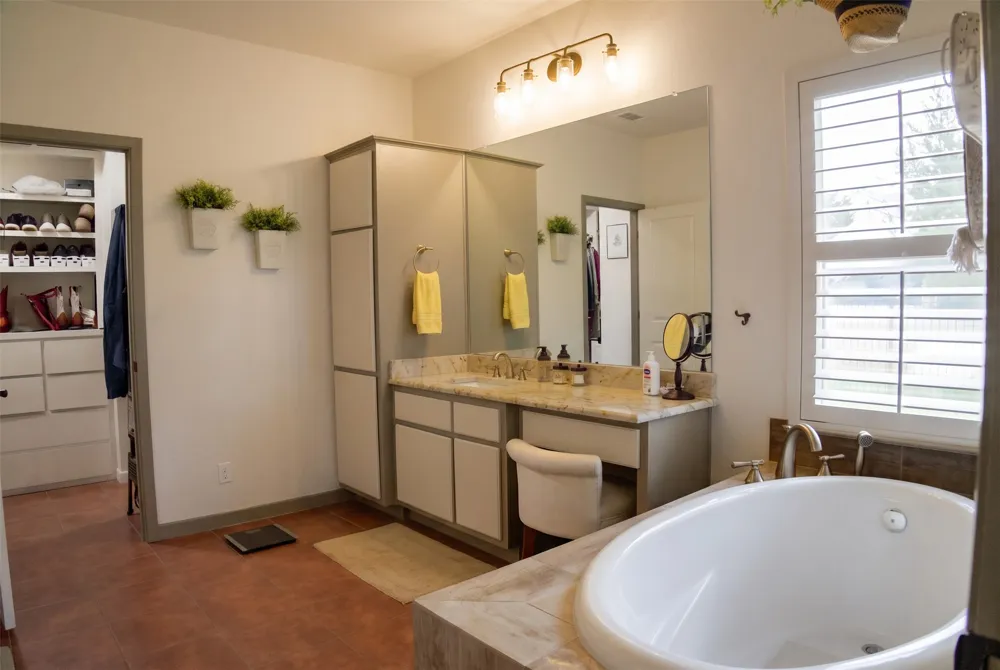 105 Sonora Drive Bertram, TX 78605