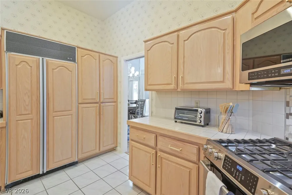 8275 Round Hills Circle Las Vegas, NV 89113
