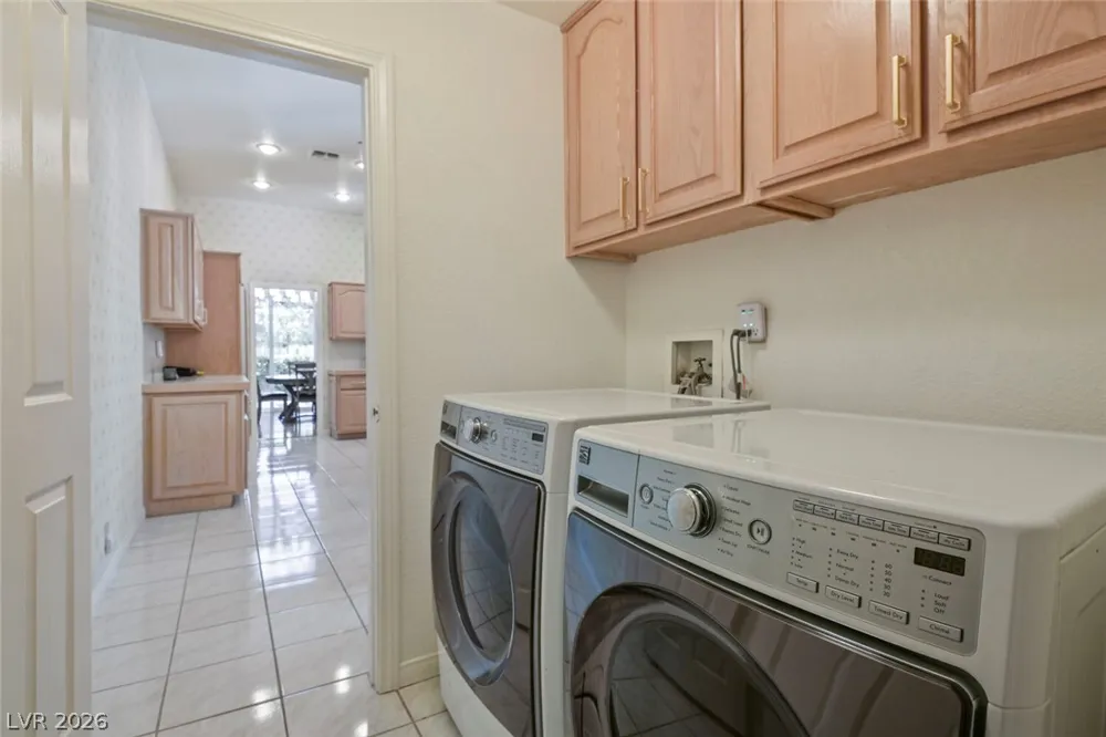 8275 Round Hills Circle Las Vegas, NV 89113