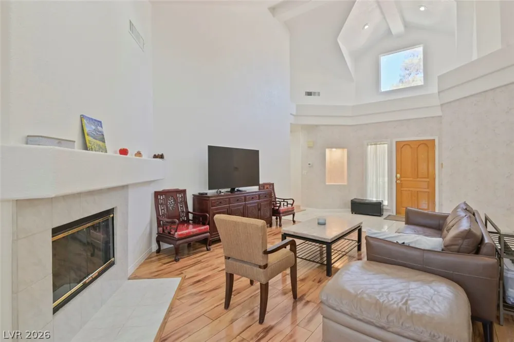 8275 Round Hills Circle Las Vegas, NV 89113