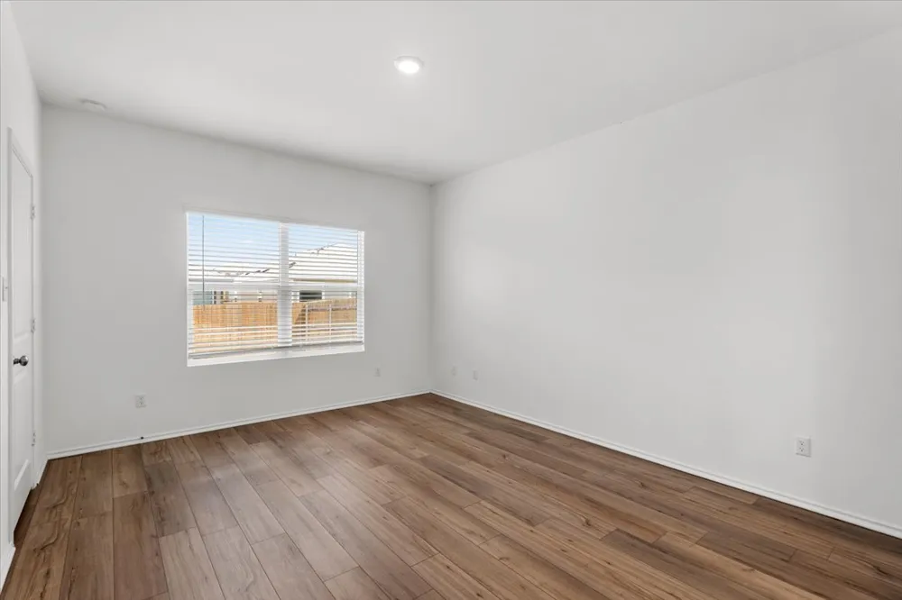 448 Perfect World Loop Jarrell, TX 76537