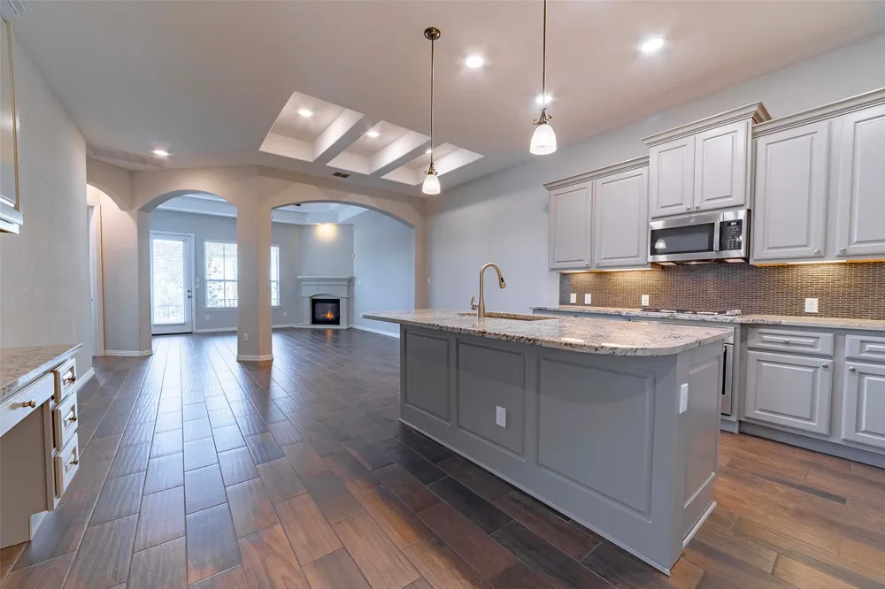 206 Cartwheel Bend #138 Austin, TX 78738