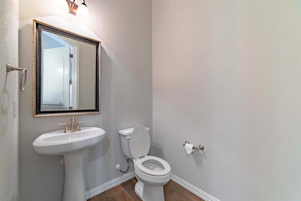 206 Cartwheel Bend #138 Austin, TX 78738