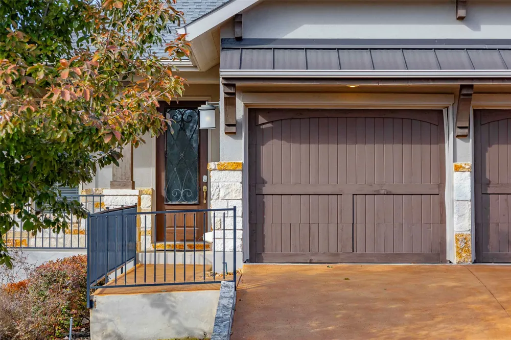 206 Cartwheel Bend #138 Austin, TX 78738