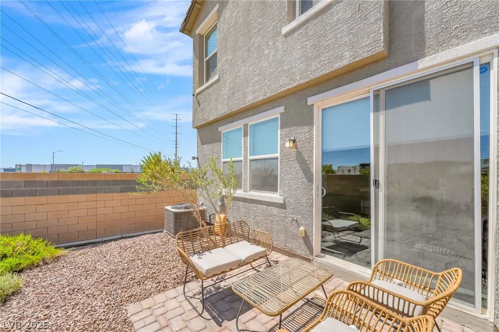 5692 Calm Season Street Las Vegas, NV 89118