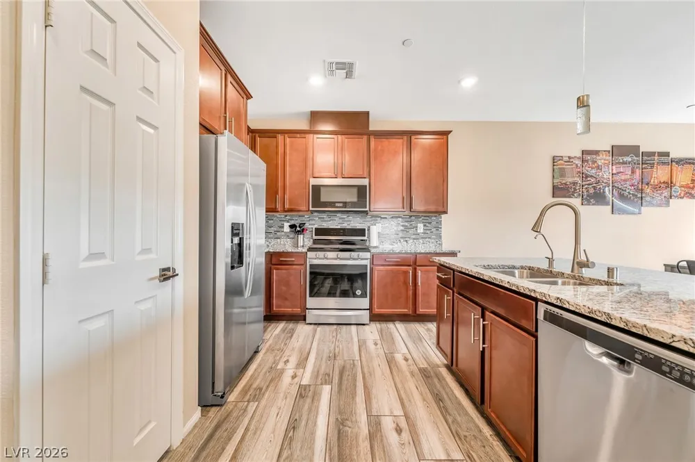 5692 Calm Season Street Las Vegas, NV 89118