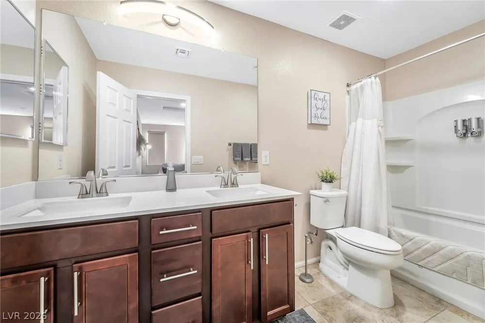 5692 Calm Season Street Las Vegas, NV 89118