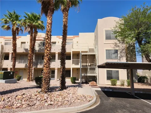 2016 Mesquite Lane #104