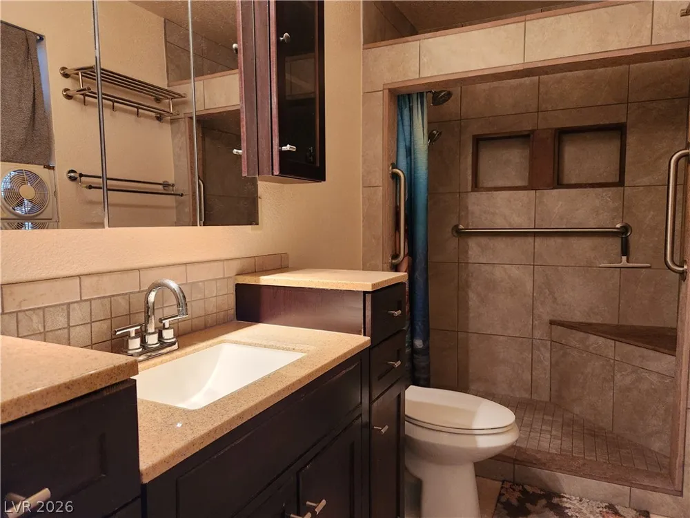 2016 Mesquite Lane #104 Laughlin, NV 89029